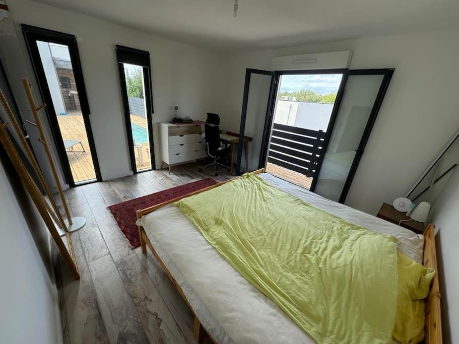 Luxury Villa With Pool And View Juvignac Kültér fotó
