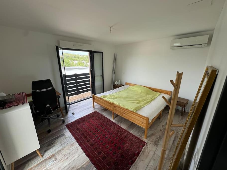 Luxury Villa With Pool And View Juvignac Kültér fotó