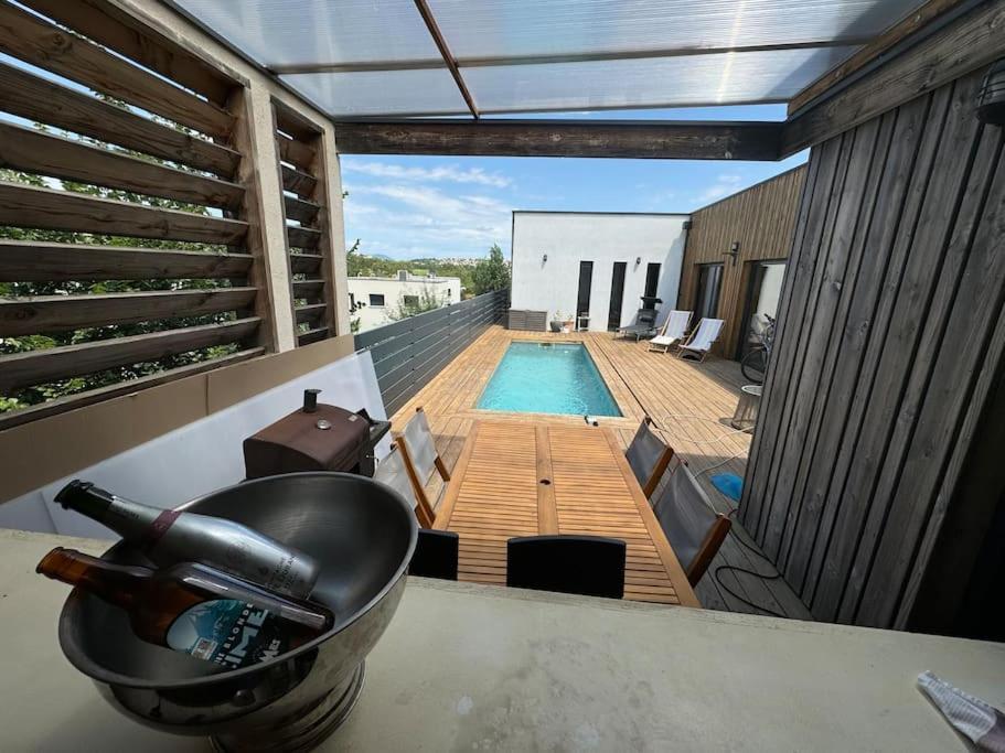 Luxury Villa With Pool And View Juvignac Kültér fotó